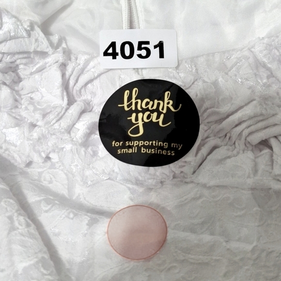 Maggy London White Lace Ruffle Neck Romantic Bridal Sheath Midi Dress Size 8 - Picture 14 of 14